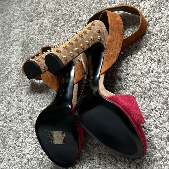 Gucci Two Tone Suede Madison Studded Heel Sandals - Picture 5 of 16